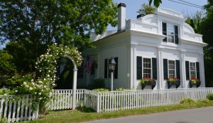 Edgartown, MA:  Sea captain's house ca. 1820 6/22/13