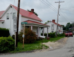 Scenery Hill, PA: Intersection, Kinder Rd. & the National Rd. 8/22/13